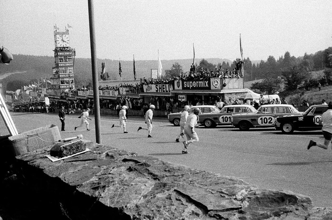 Départ 24 Heures de Spa 1964